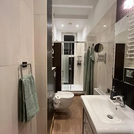 Bydguest Pl - Blisko Dworca Pkp アパート ビィドゴシュチュ